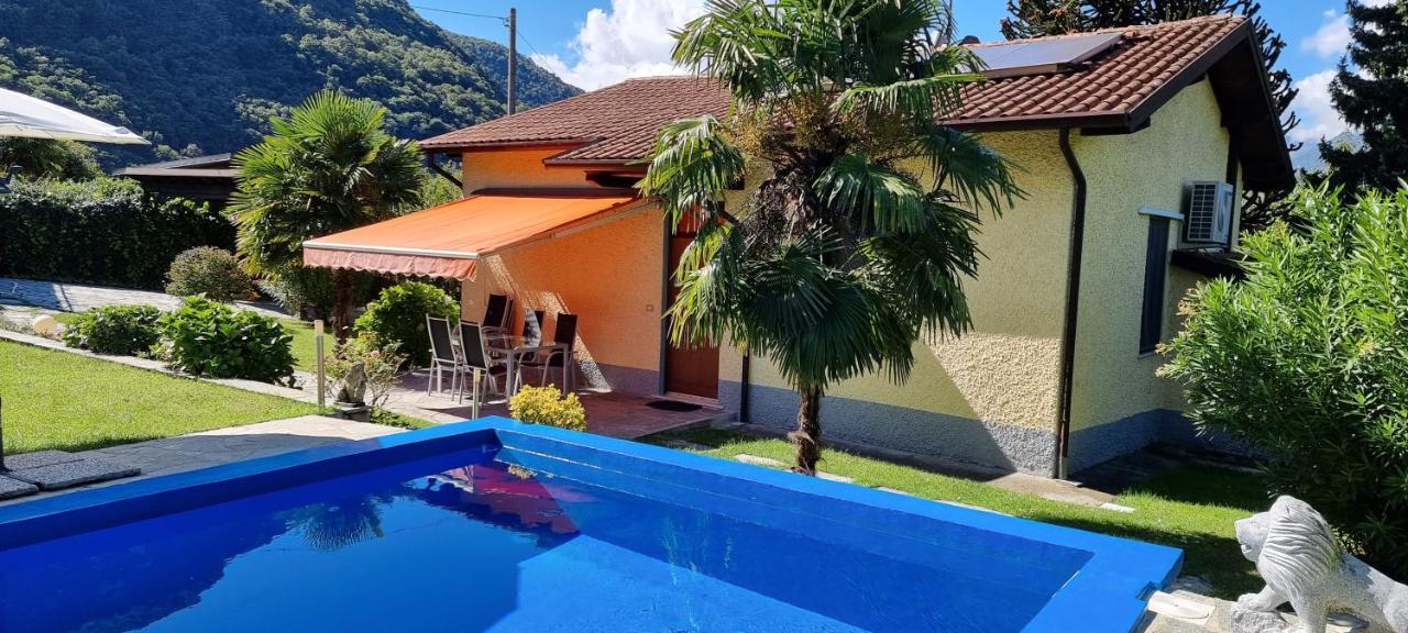 Villa Casa Favorita Colico Esterno foto