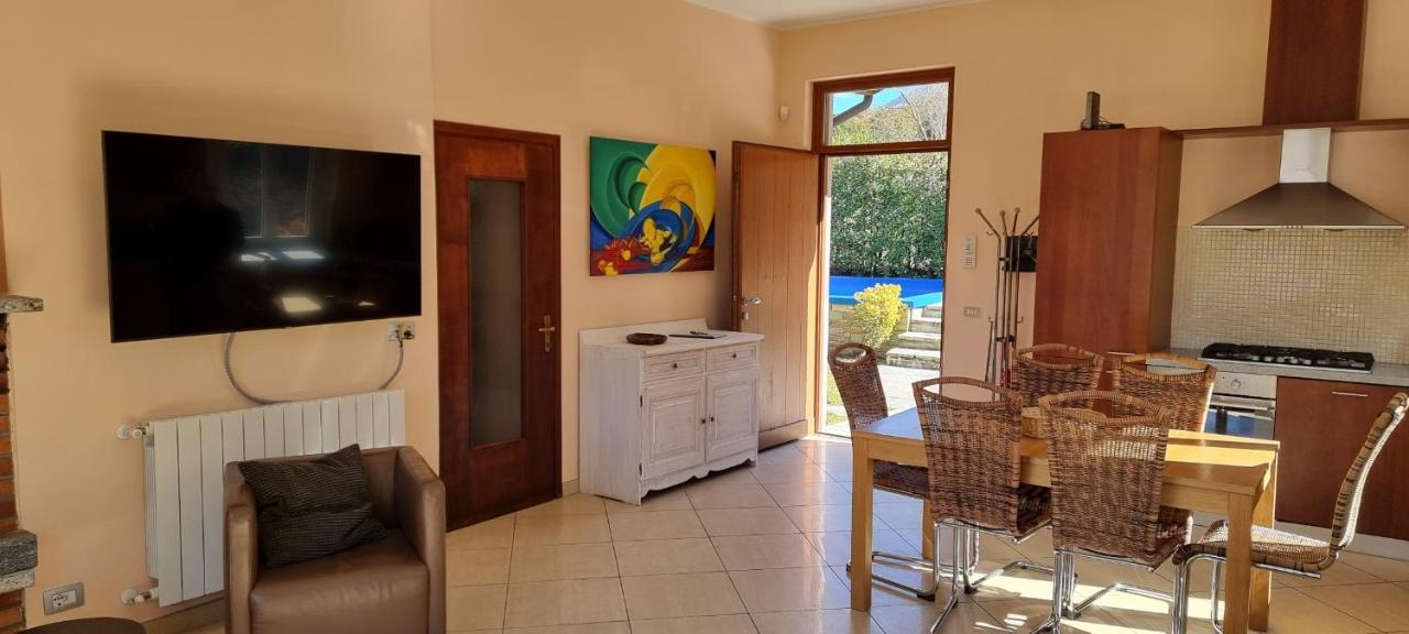 Villa Casa Favorita Colico Esterno foto